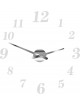 Moderní hodiny na stěnu vyrobeny z plastu. Vlastní výroba, X-momo