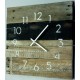 Dřevěné hodiny na stěnu